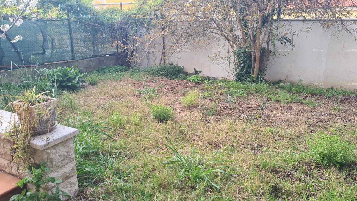 Stan al piano terra con giardino, Pula (67,52 m²)