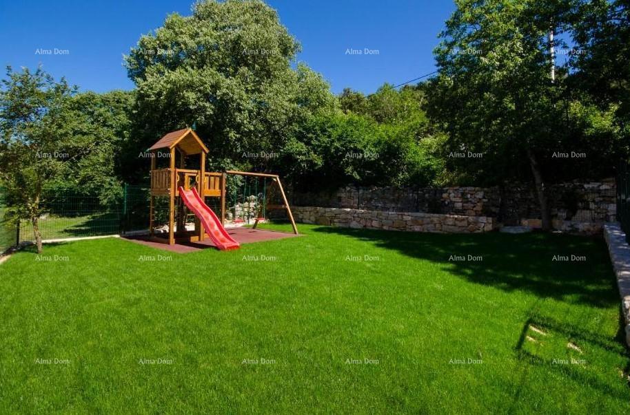 ROVINJ (dintorni) - Casa in pietra autentica con piscina in vendita