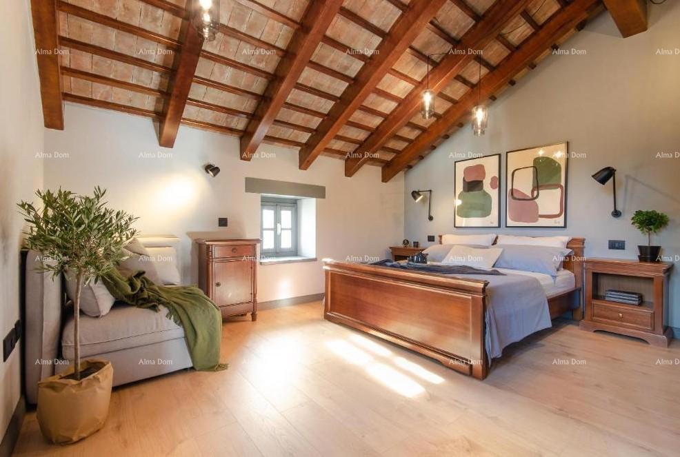 ROVINJ (dintorni) - Casa in pietra autentica con piscina in vendita