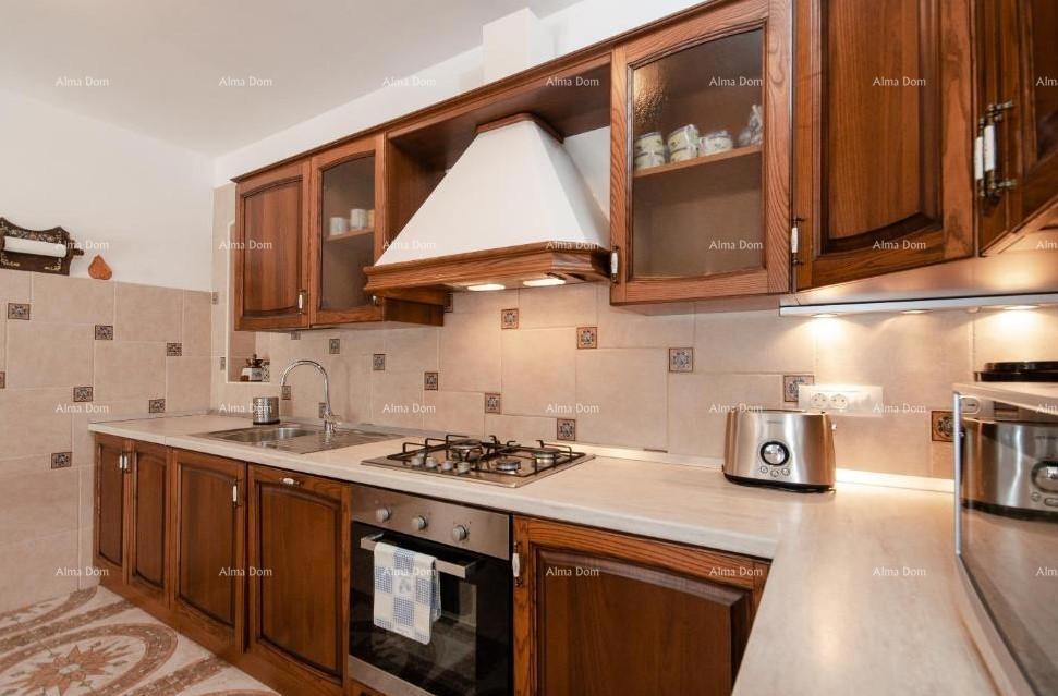 ROVINJ (dintorni) - Casa in pietra autentica con piscina in vendita