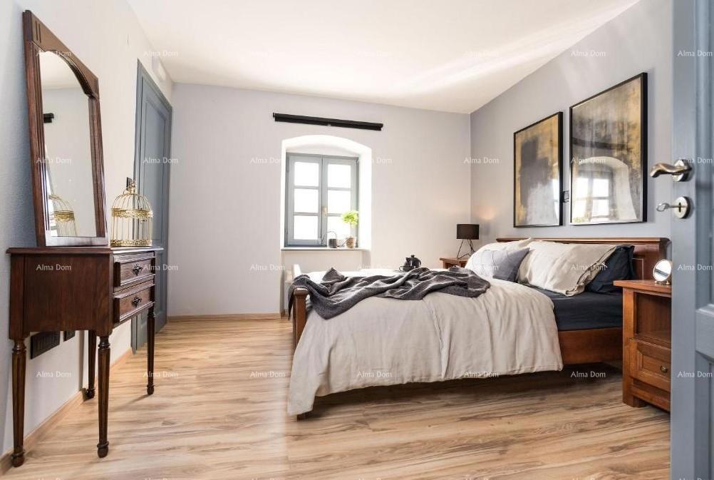 ROVINJ (dintorni) - Casa in pietra autentica con piscina in vendita