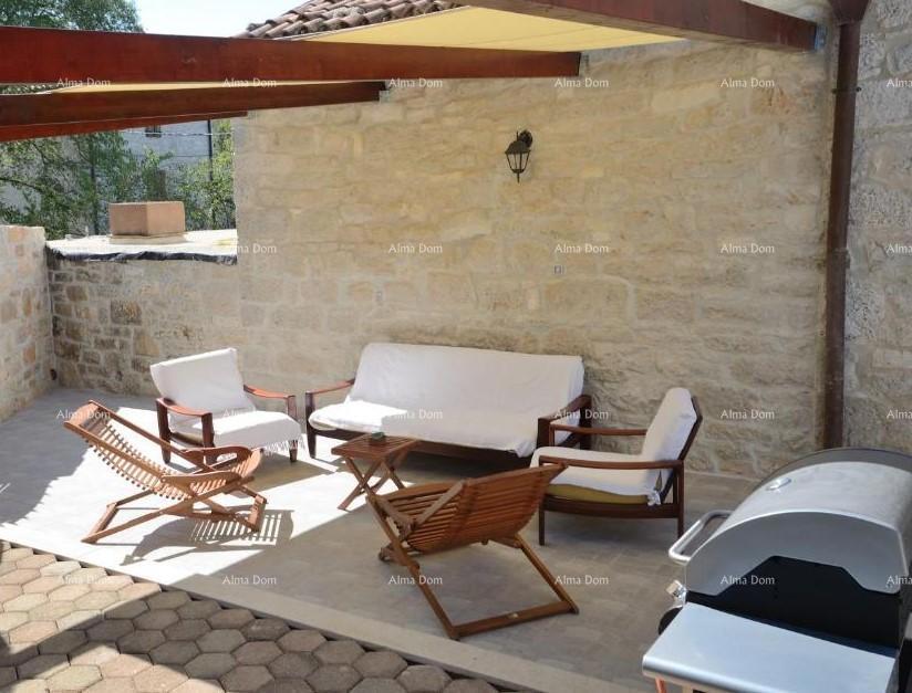ROVINJ (dintorni) - Casa in pietra autentica con piscina in vendita