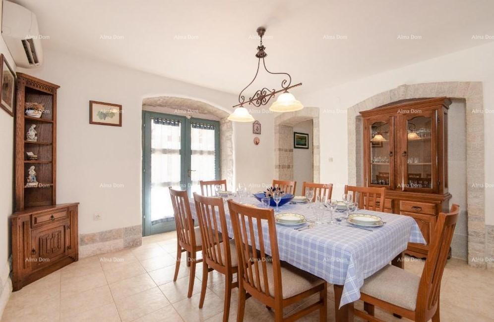 ROVINJ (dintorni) - Casa in pietra autentica con piscina in vendita