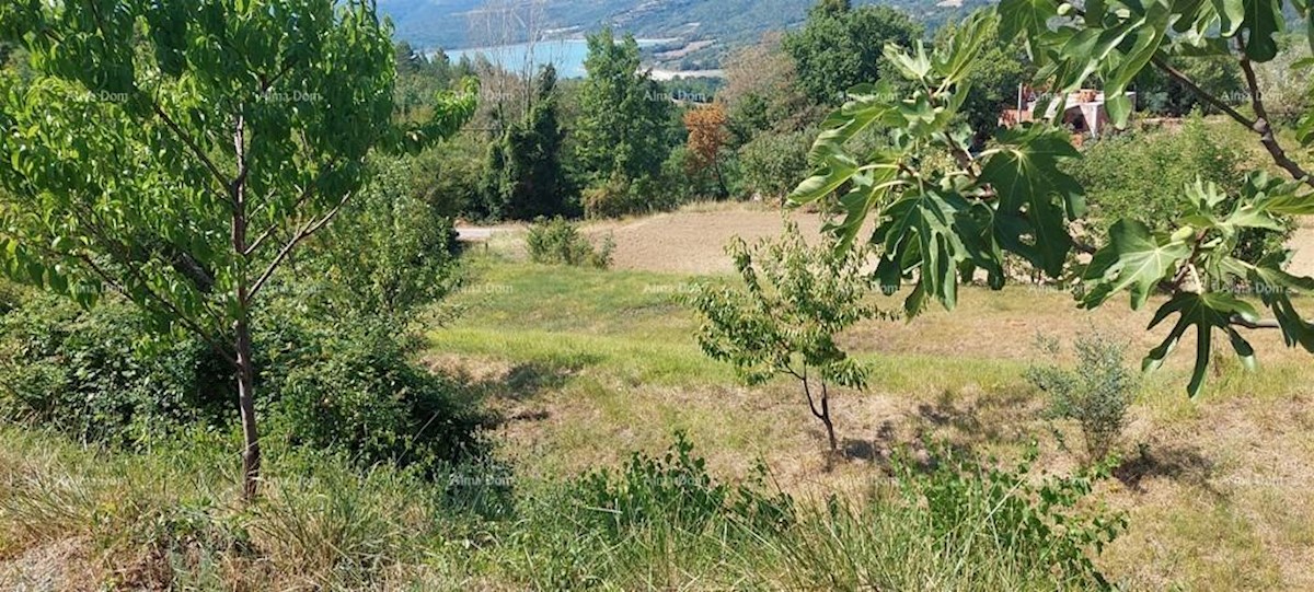 Attraente terreno edificabile - vista sul lago Butoniga