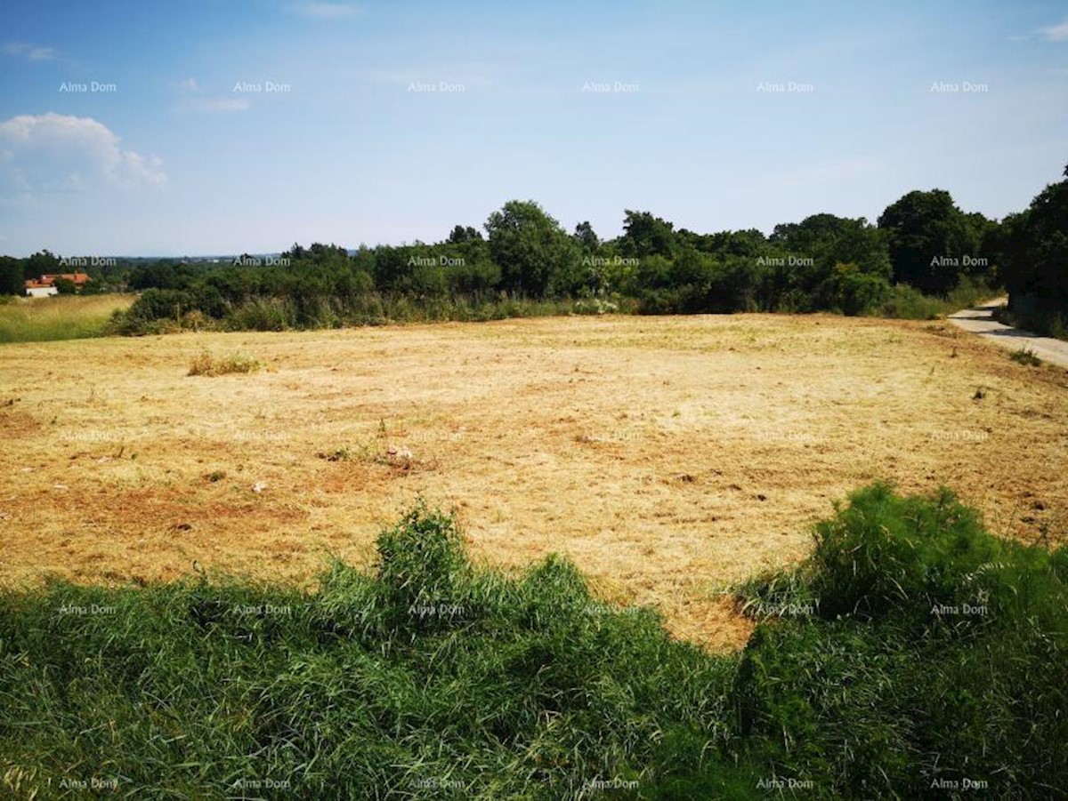 Attraente terreno edificabile in vendita, Šišan