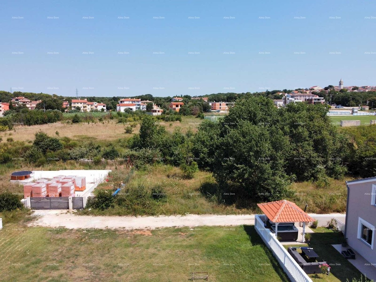 Terreno edificabile con permesso di costruire in vendita a Liznjan