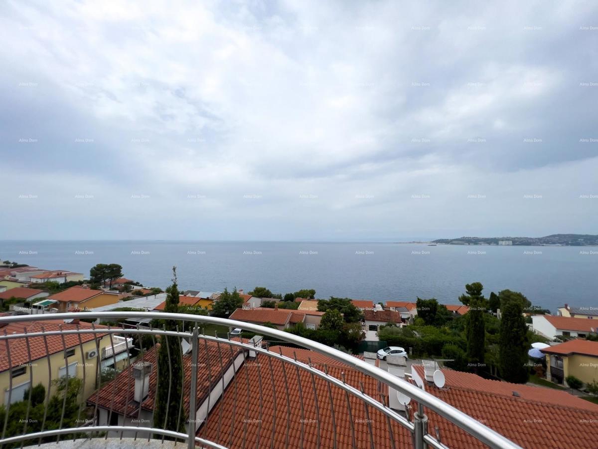 Umago, Crveni Vrh, appartamento Alberi con vista sul mare aperto.