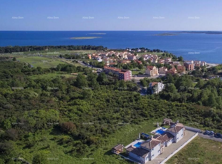 Vendere una bellissima, lussuosa villa istriana in una posizione attraente, Pošesi, Medolino!