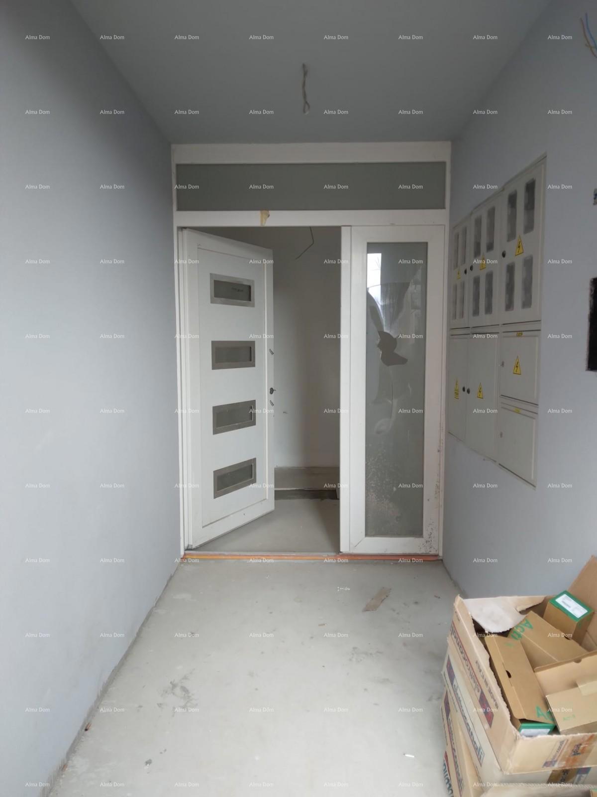 Šišan, nuova costruzione, edificio residenziale con i restanti 4 appartamenti.