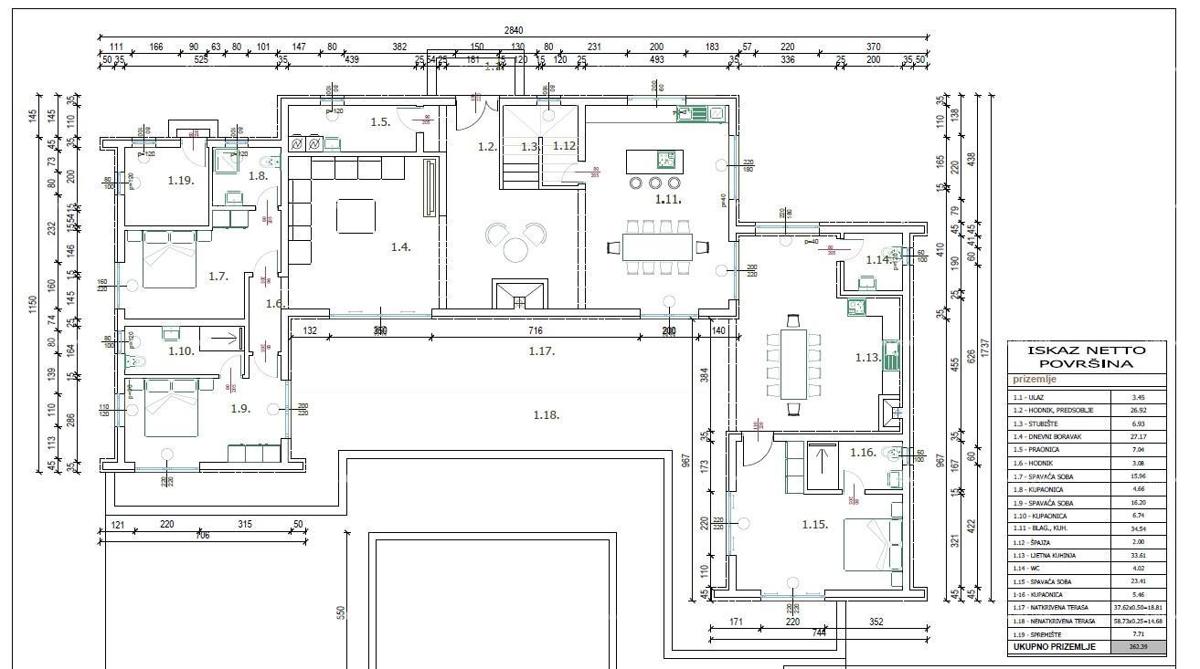 Terreno con concessione edilizia per una casa con piscina!