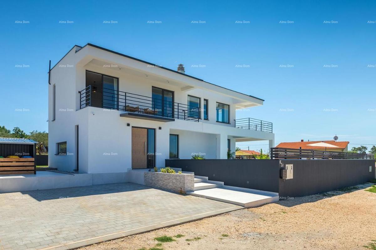 Pula Galižana. Villa con piscina, cucina all'aperto e vista mare.