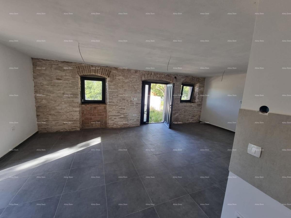 In vendita casa con piscina e vista mare – tranquillo villaggio di Raša