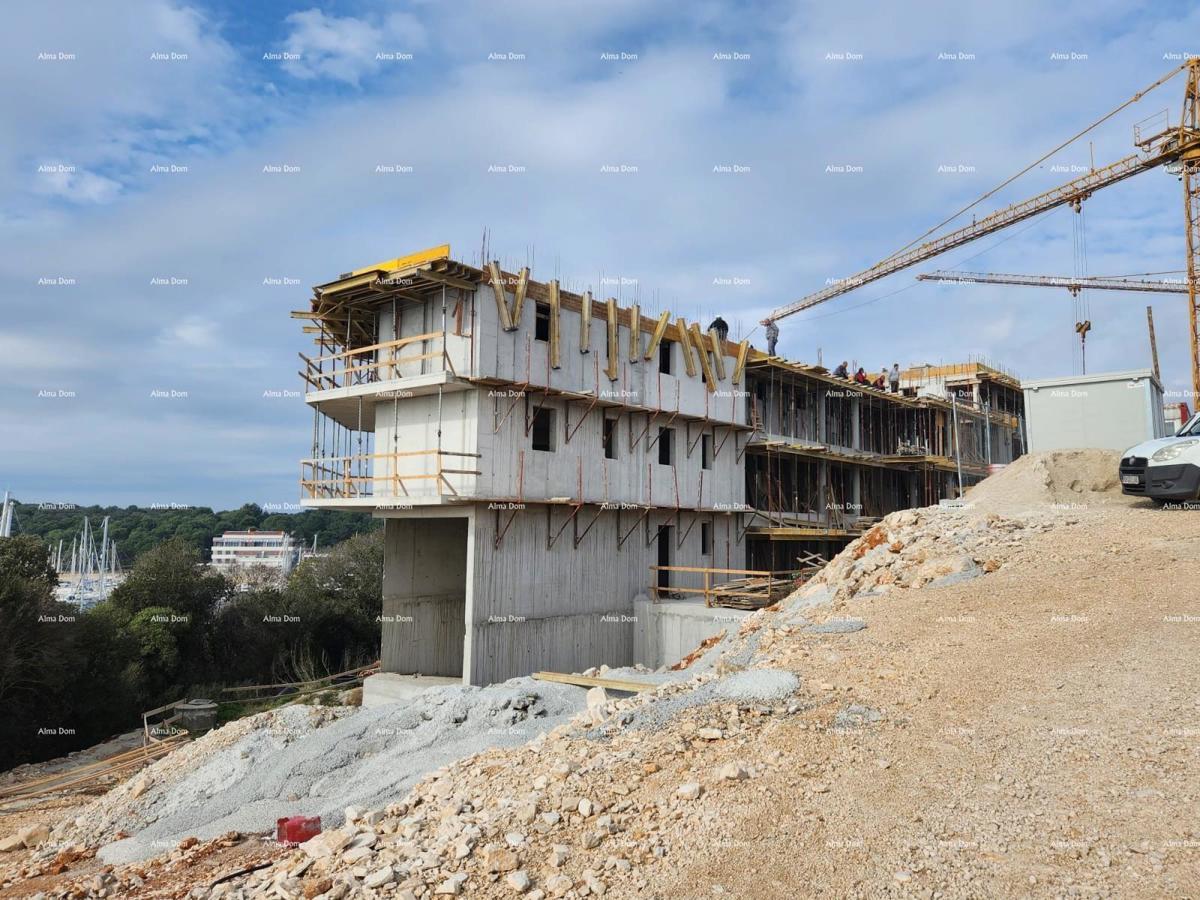 Vendita di appartamenti moderni in un edificio esclusivo con vista sul porto, Pula!