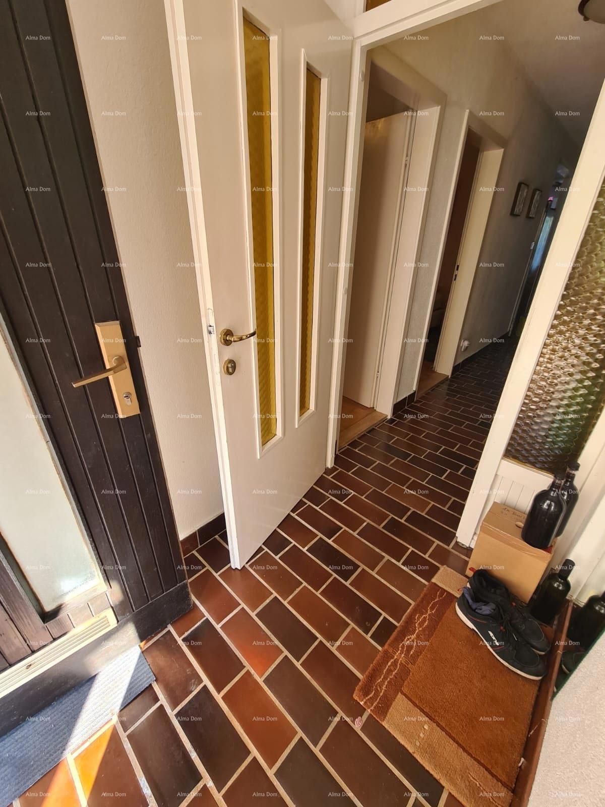 Premantura – Appartamento di 77 m² al piano terra con posto auto