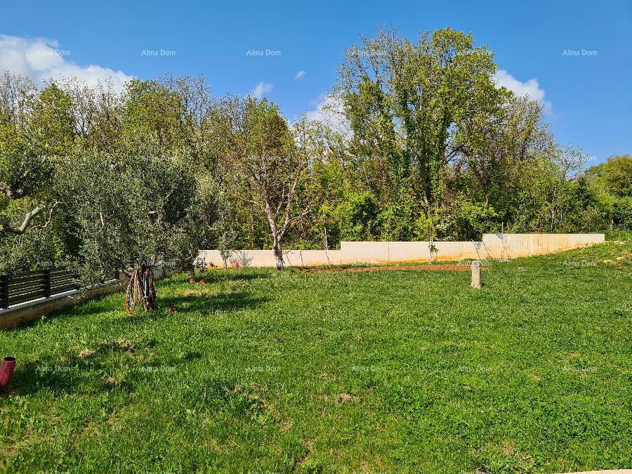 Nuova casa indipendente con piscina su un grande terreno, Medolino!