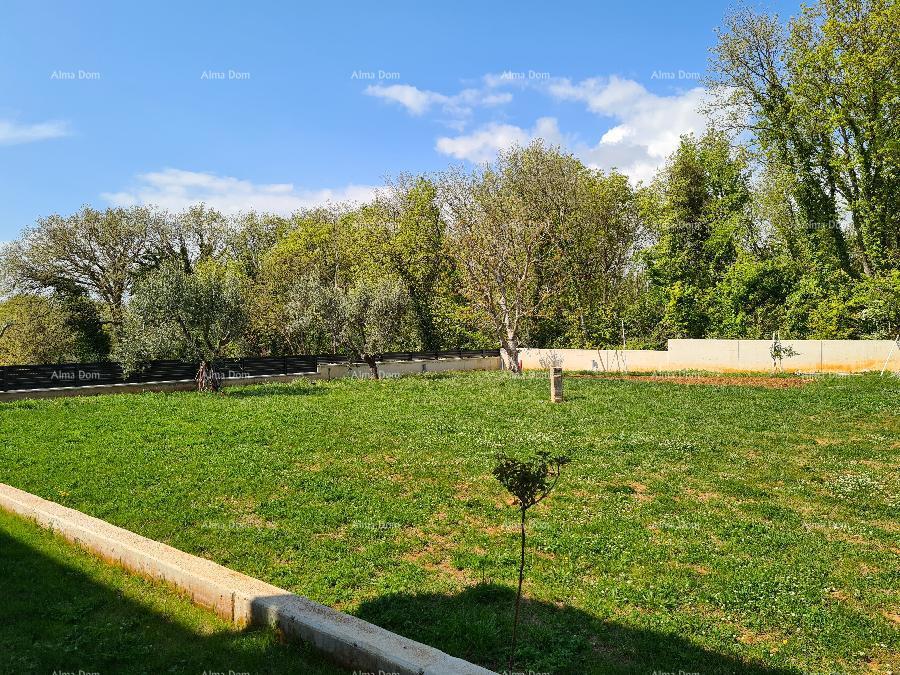 Nuova casa indipendente con piscina su un grande terreno, Medolino!