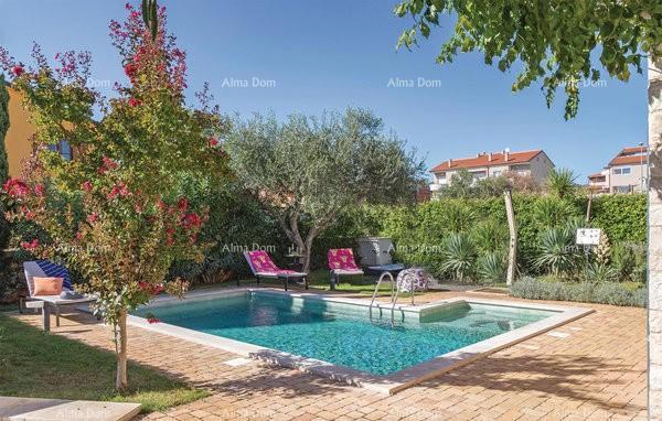 Casa a Novigrad con piscina e sauna, 1000 m dal mare