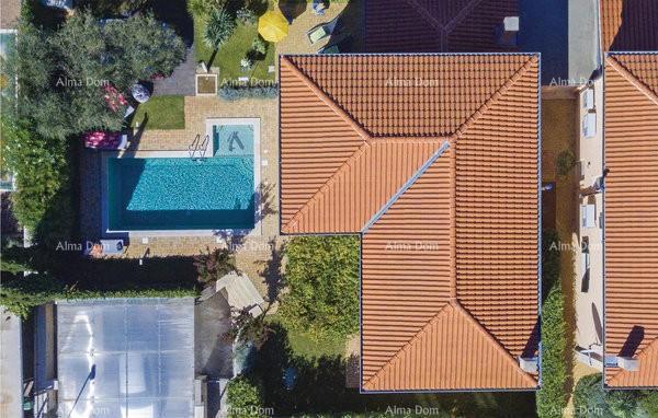 Casa a Novigrad con piscina e sauna, 1000 m dal mare