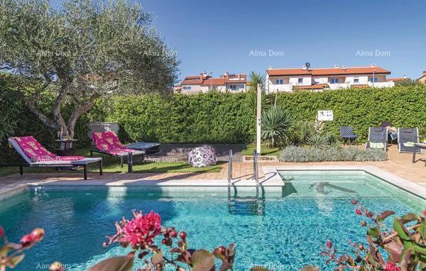 Casa a Novigrad con piscina e sauna, 1000 m dal mare