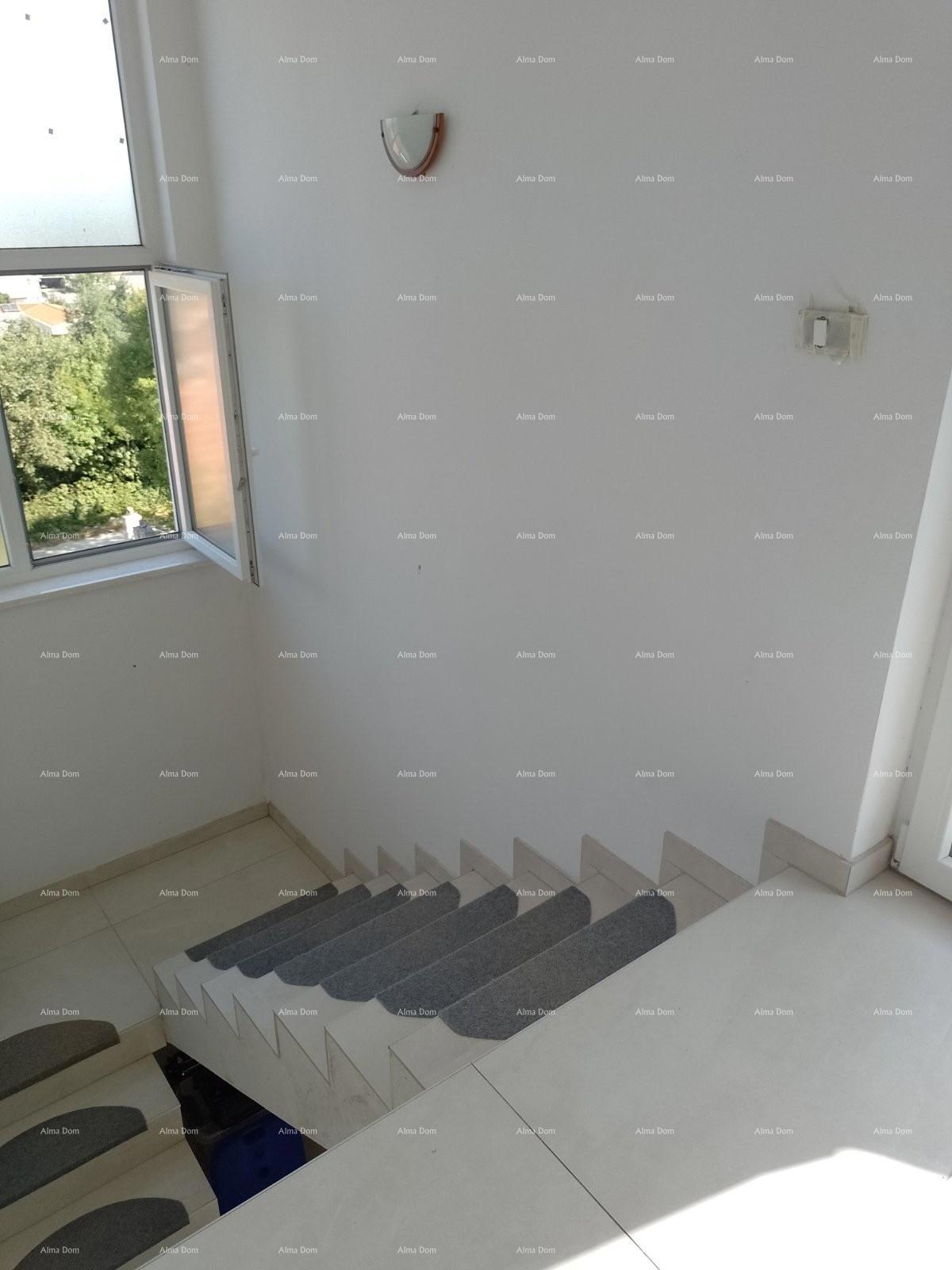 Vendiamo una splendida casa, Villaggio di Rovigno