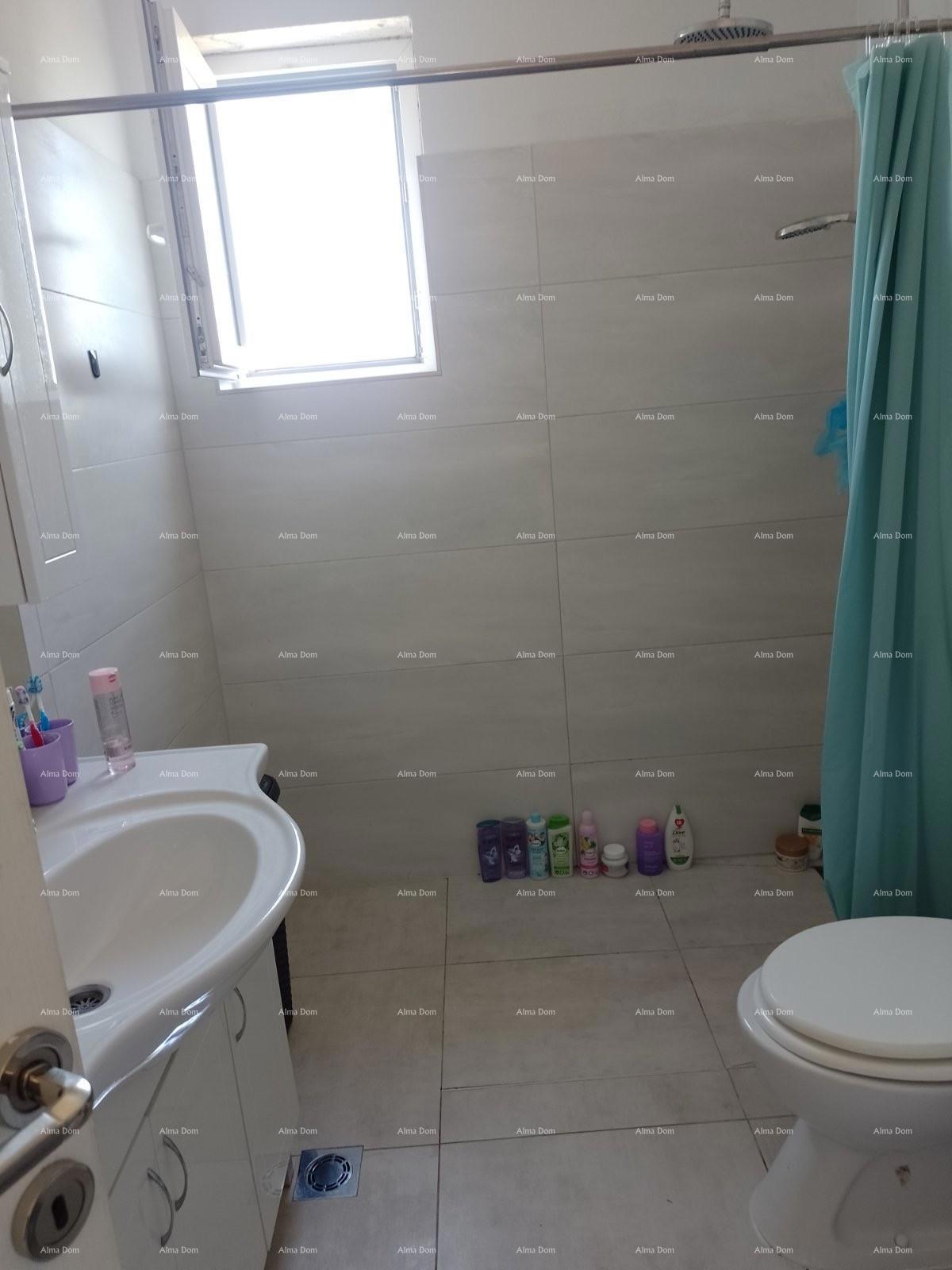 Vendiamo una splendida casa, Villaggio di Rovigno