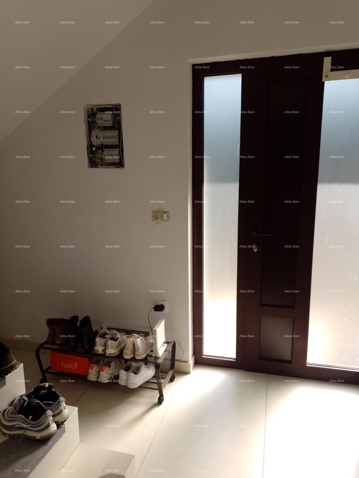 Vendiamo una splendida casa, Villaggio di Rovigno