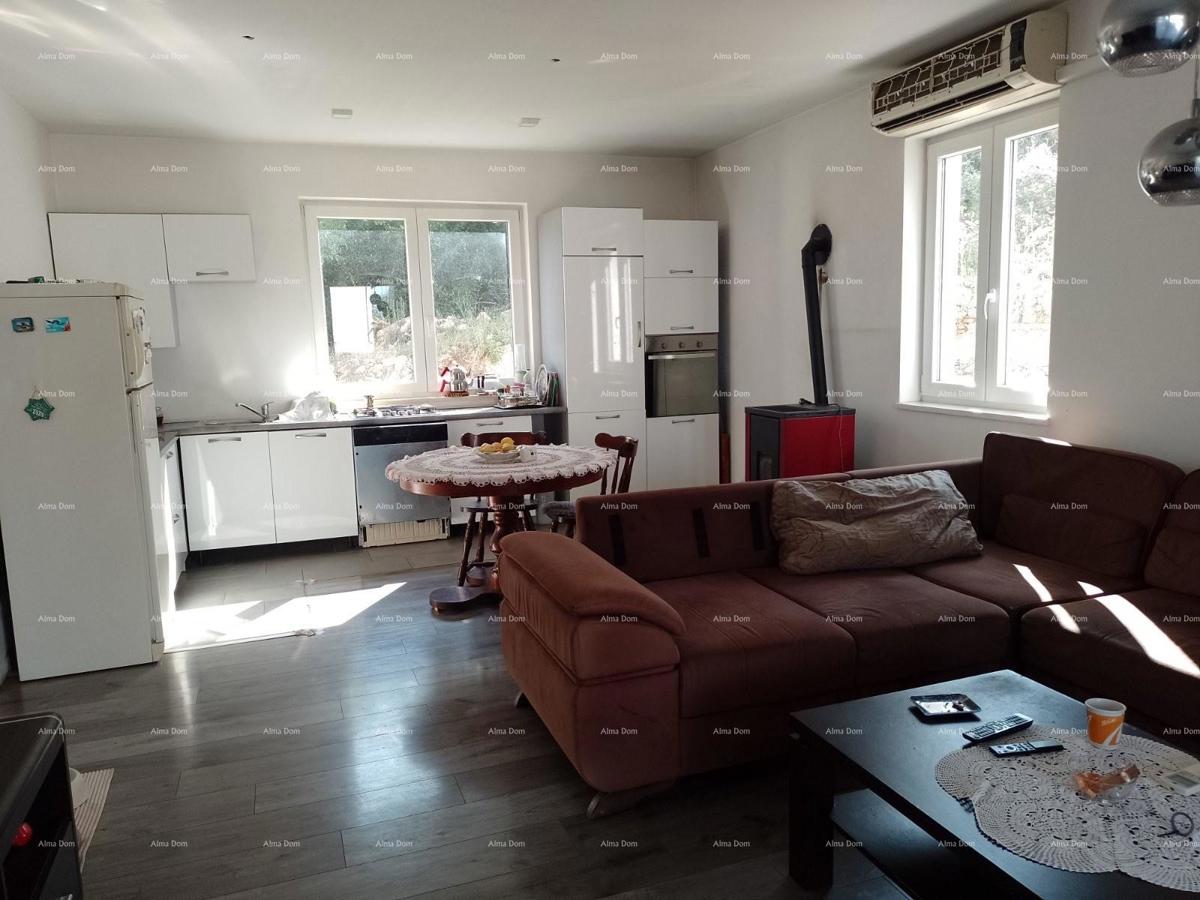 Vendiamo una splendida casa, Villaggio di Rovigno