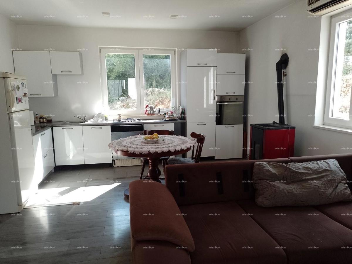 Vendiamo una splendida casa, Villaggio di Rovigno