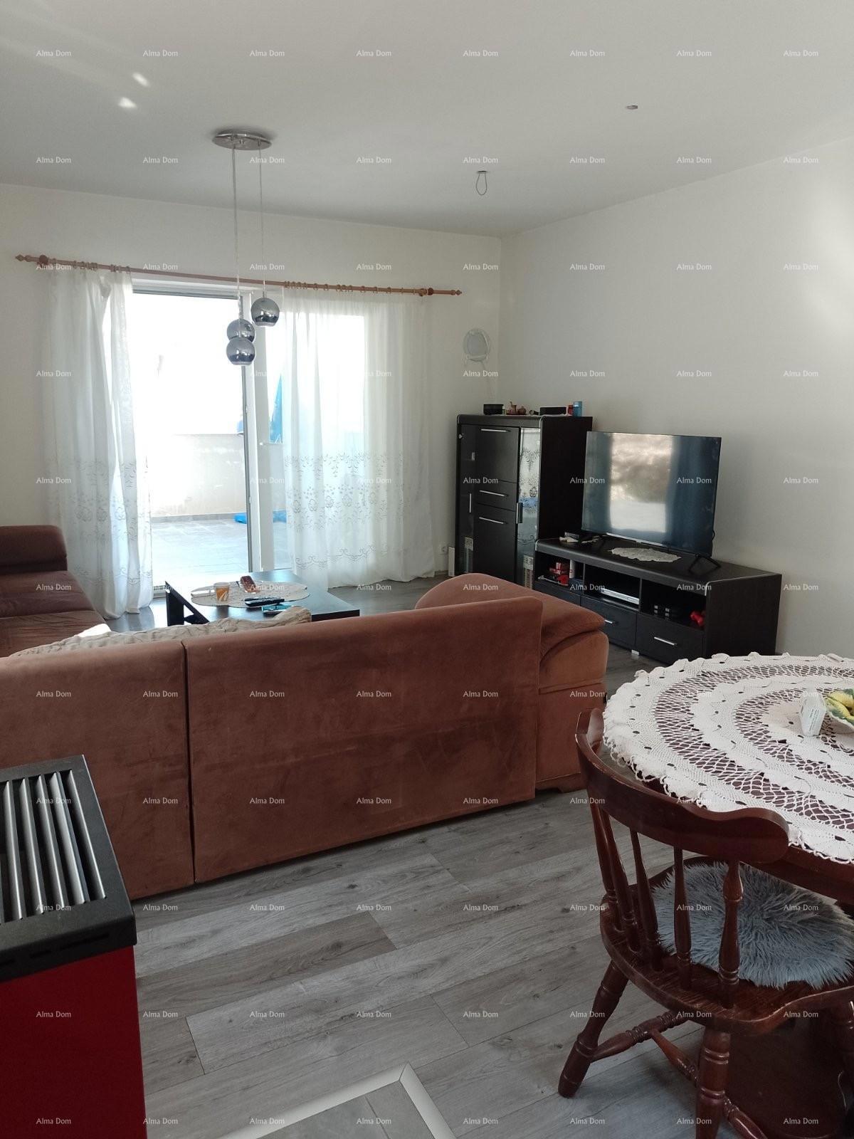 Vendiamo una splendida casa, Villaggio di Rovigno