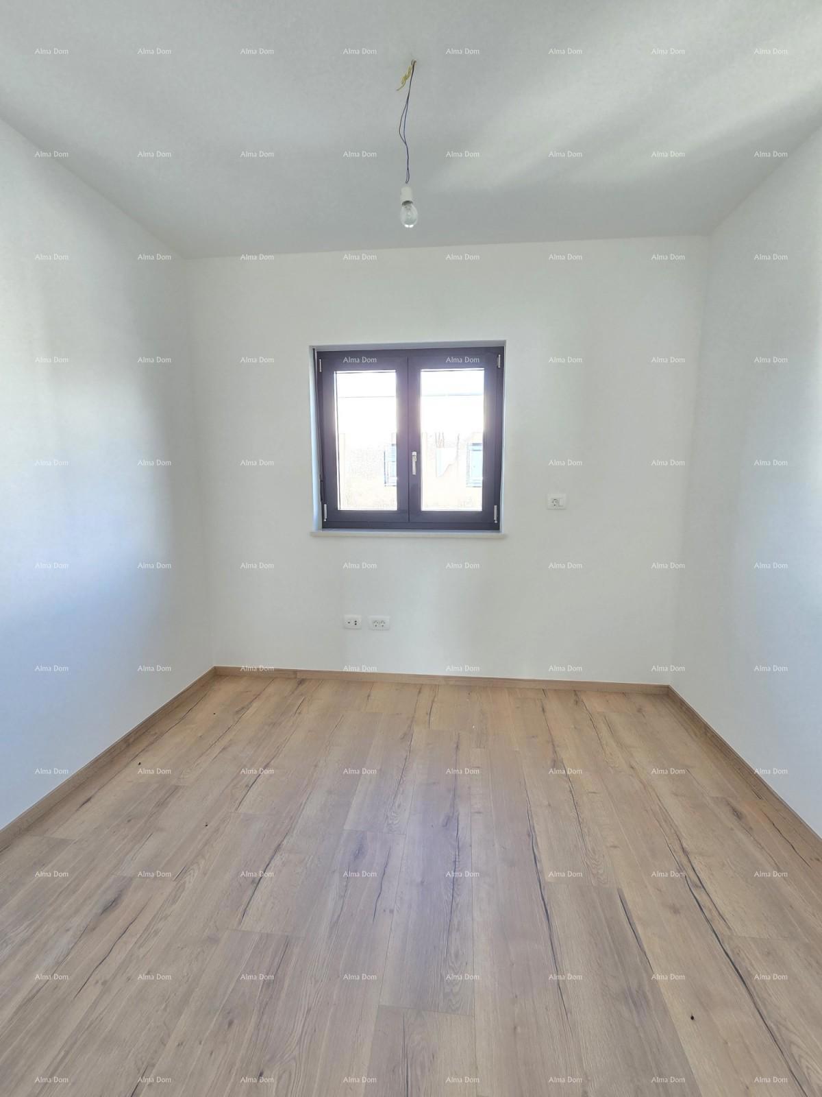 Attico in un nuovo edificio vicino al mare