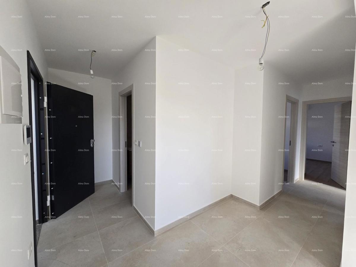 Attico in un nuovo edificio vicino al mare