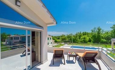 Bella villa in vendita, Marčana