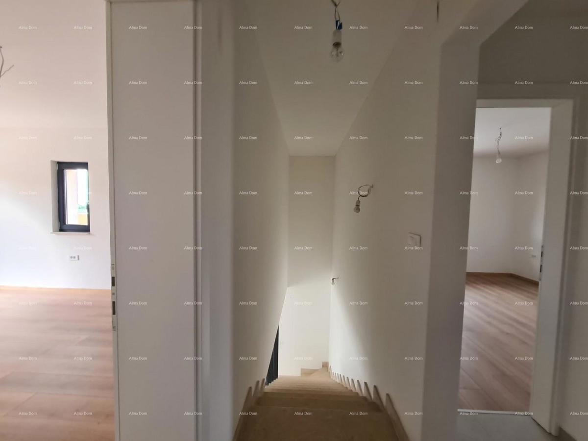 Casa con piscina in vendita -Svetvinčenat