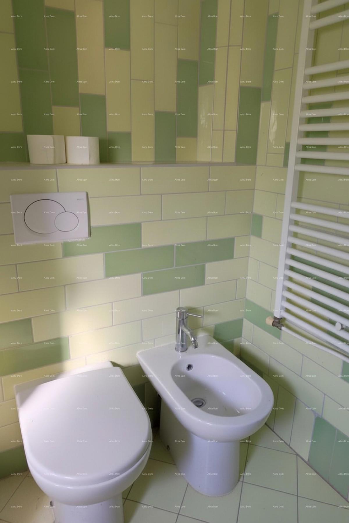 Appartamento trilocale di 81 m², Pula Veruda