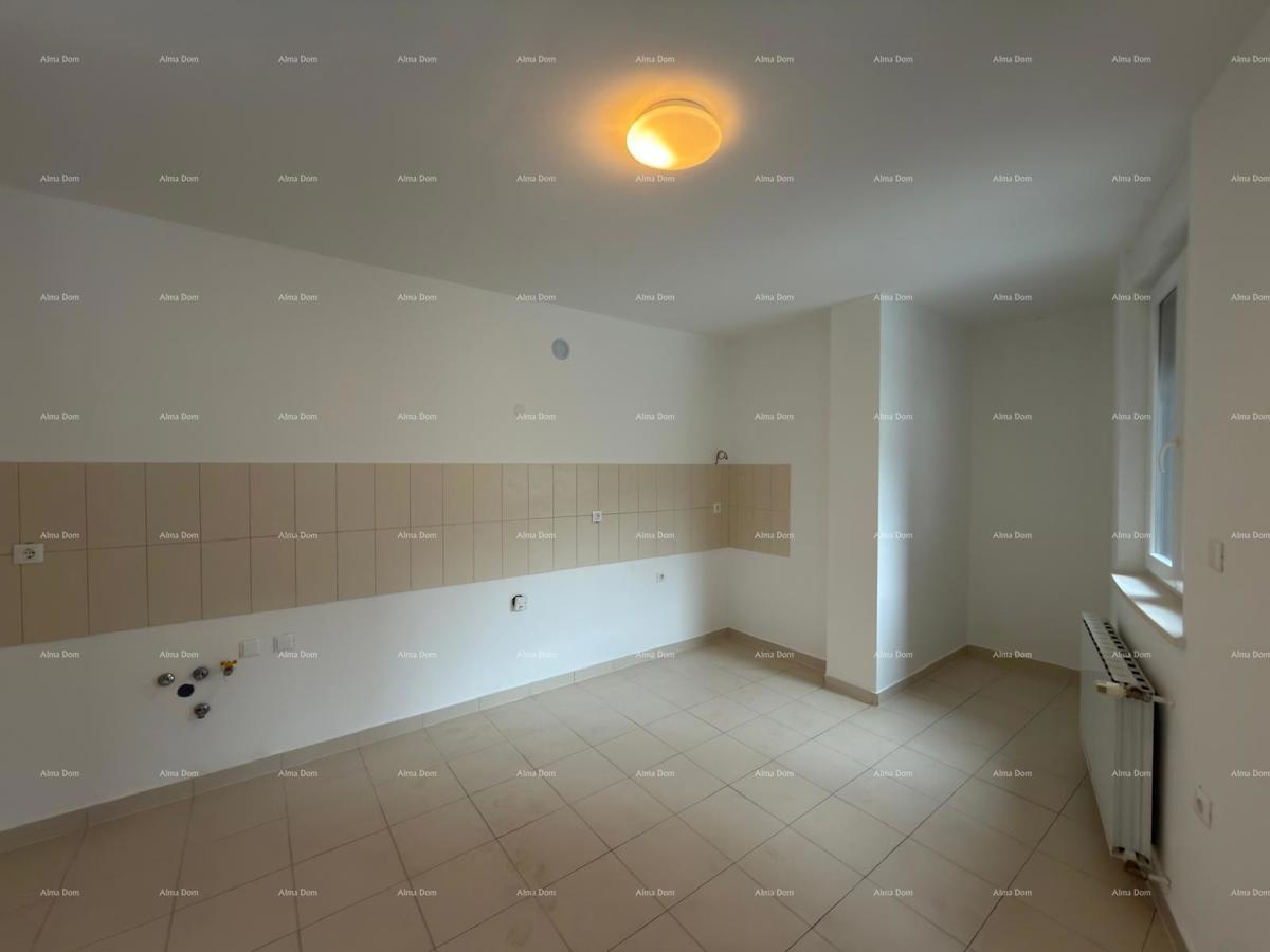 Posizione top! Vendita di un appartamento nelle immediate vicinanze del centro città, Pola!