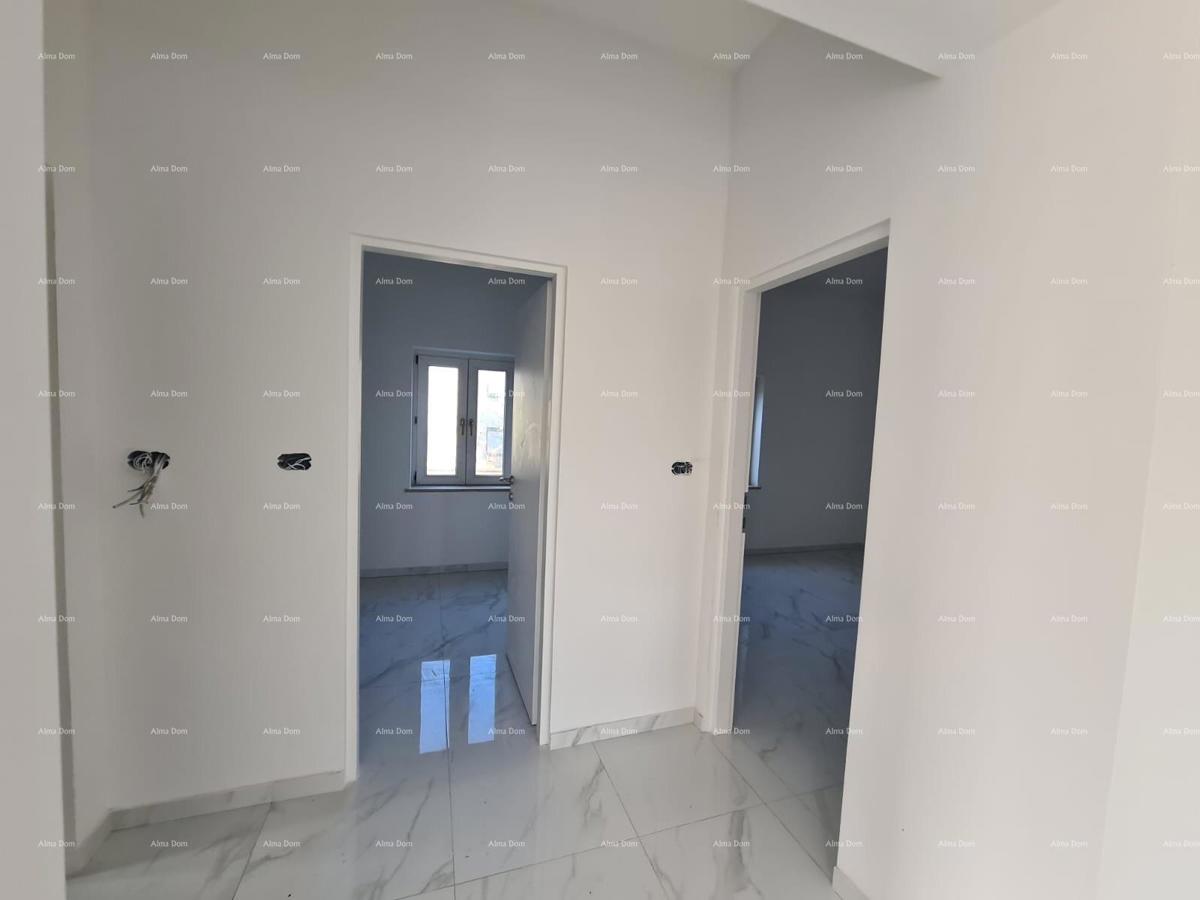 Poreč – casa familiare con due unità abitative