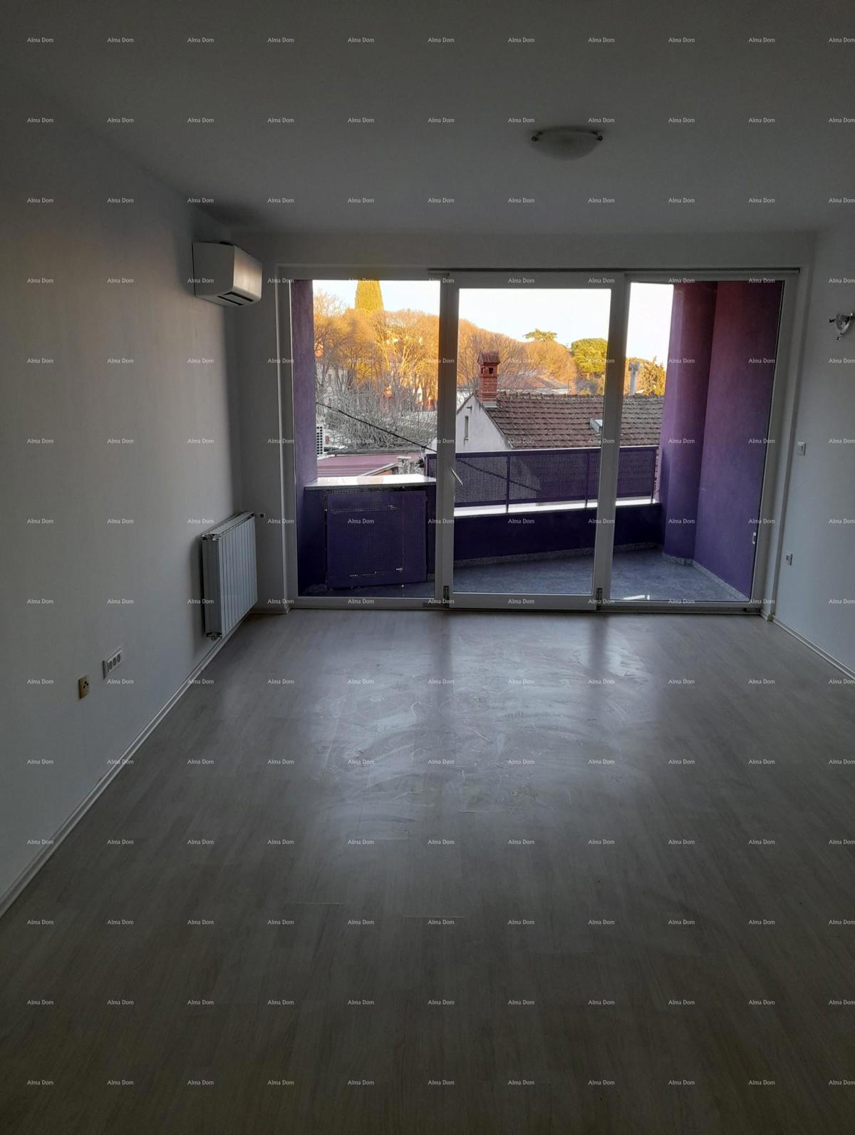 Top posizione! Vendita di un appartamento in prossimità del centro città, Pola!