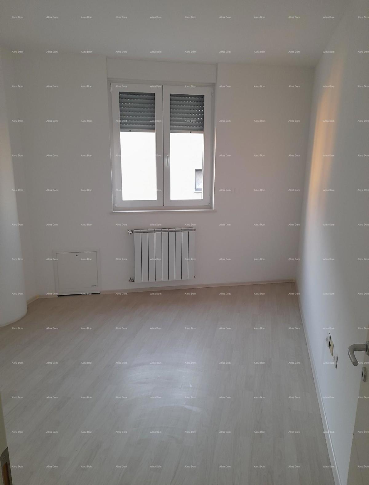 Top posizione! Vendita di un appartamento in prossimità del centro città, Pola!