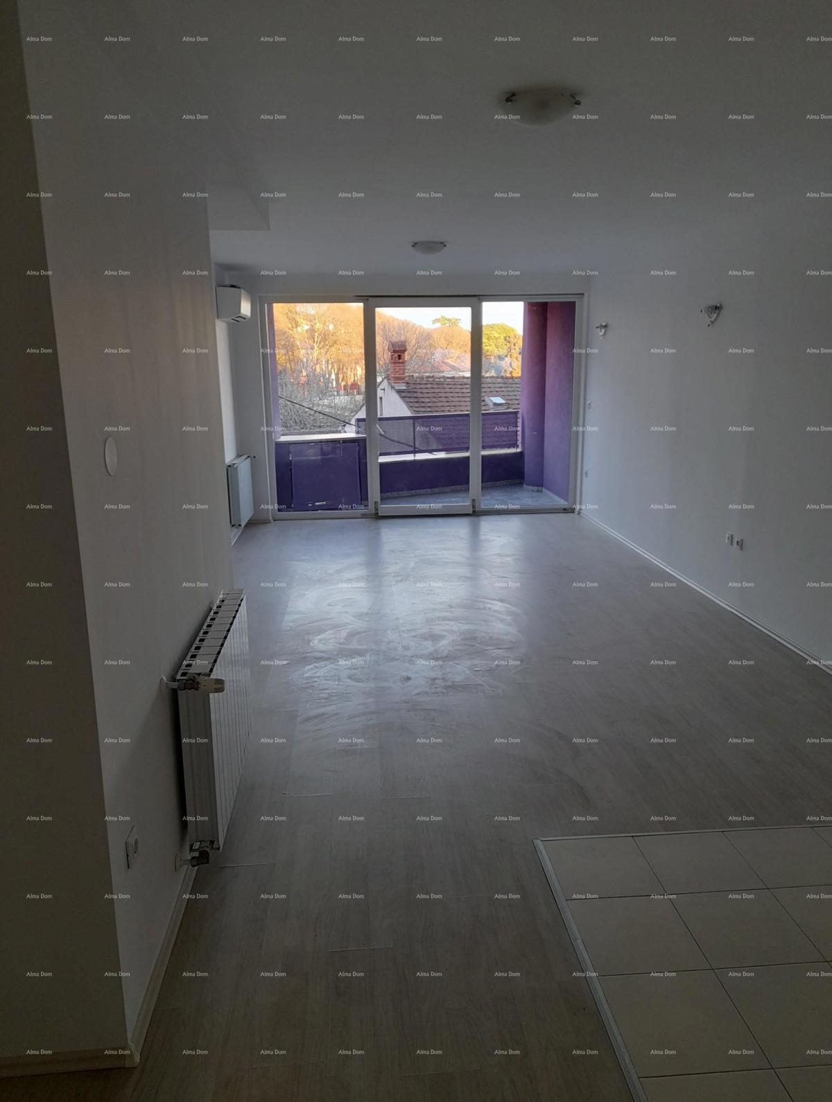 Top posizione! Vendita di un appartamento in prossimità del centro città, Pola!