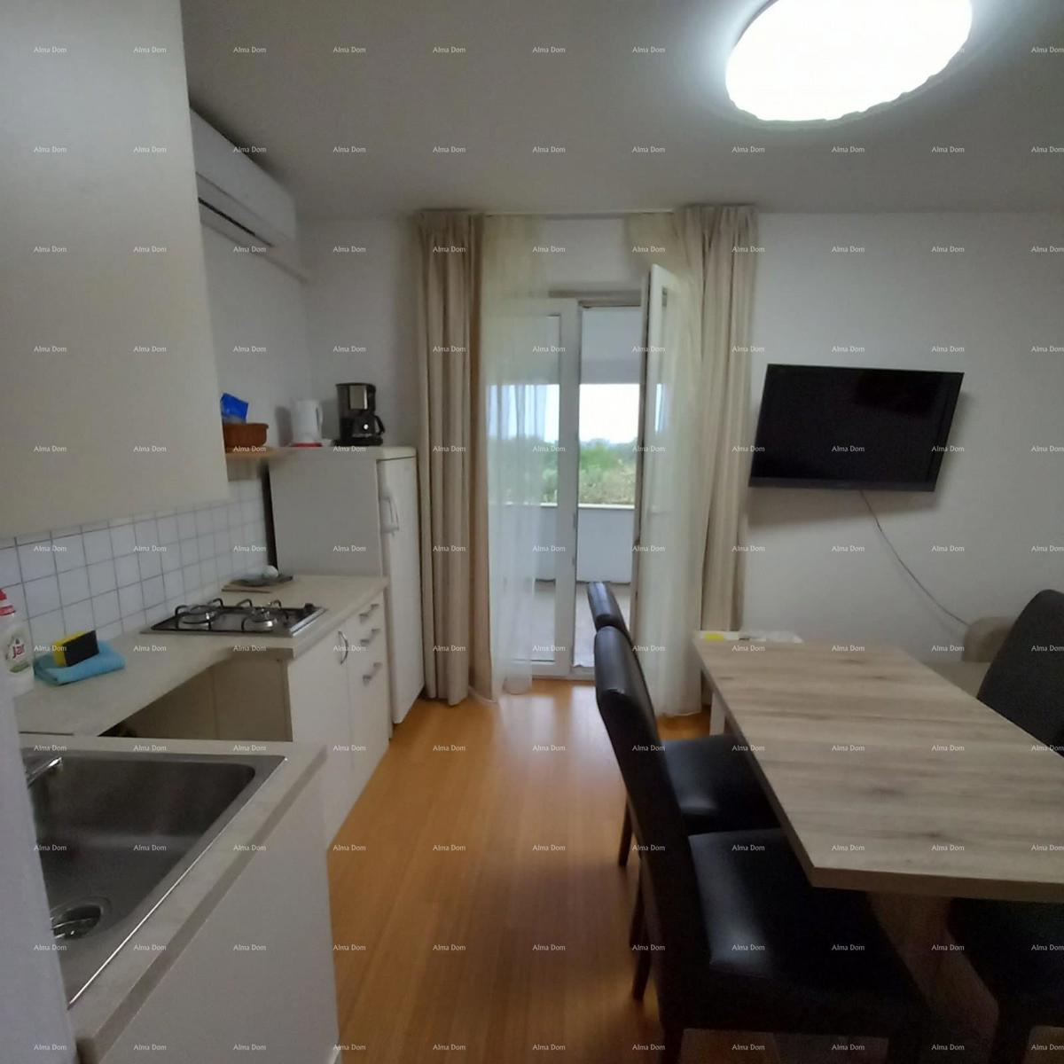 IN VENDITA – Casa con due appartamenti separati, Premantura