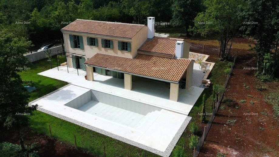 Gračišće, nuova villa costruita in stile mediterraneo