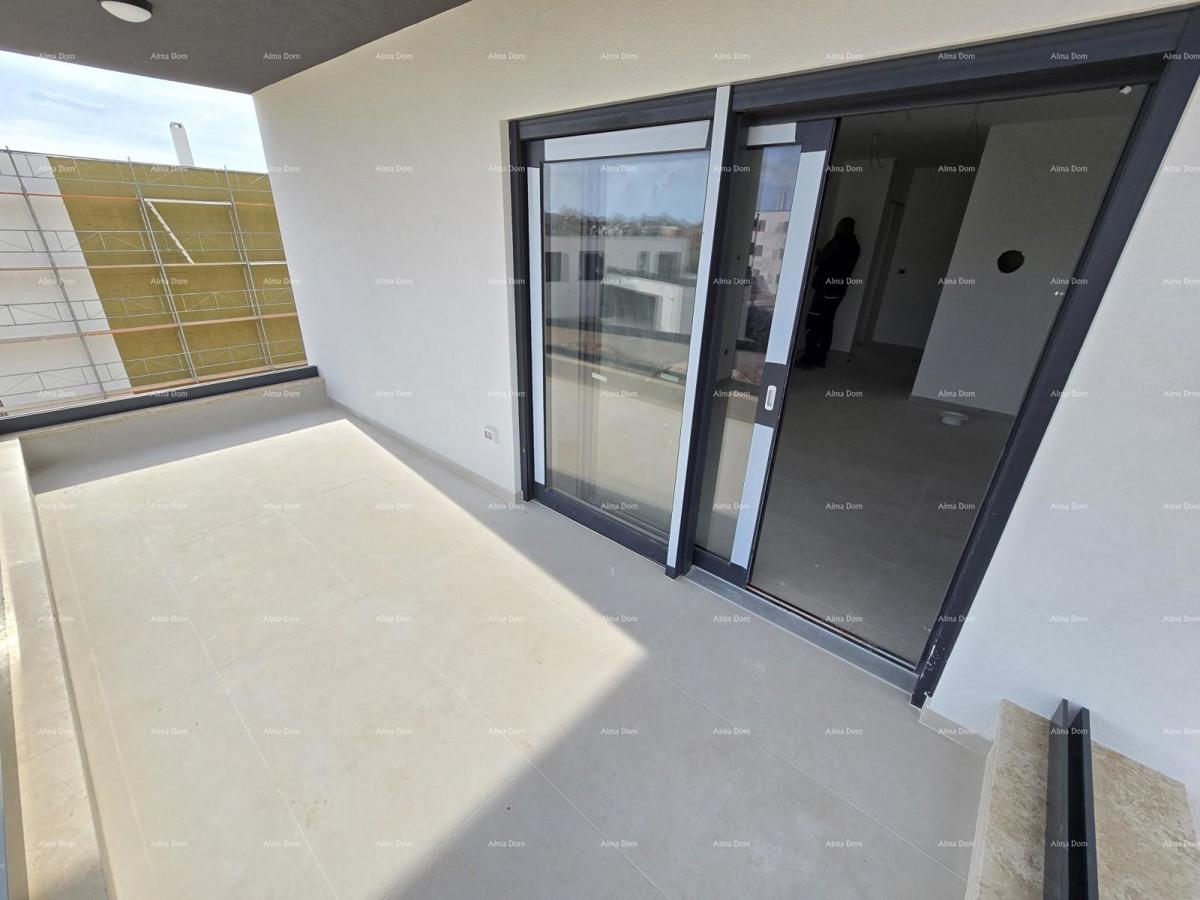 Penthouse con garage e posto auto