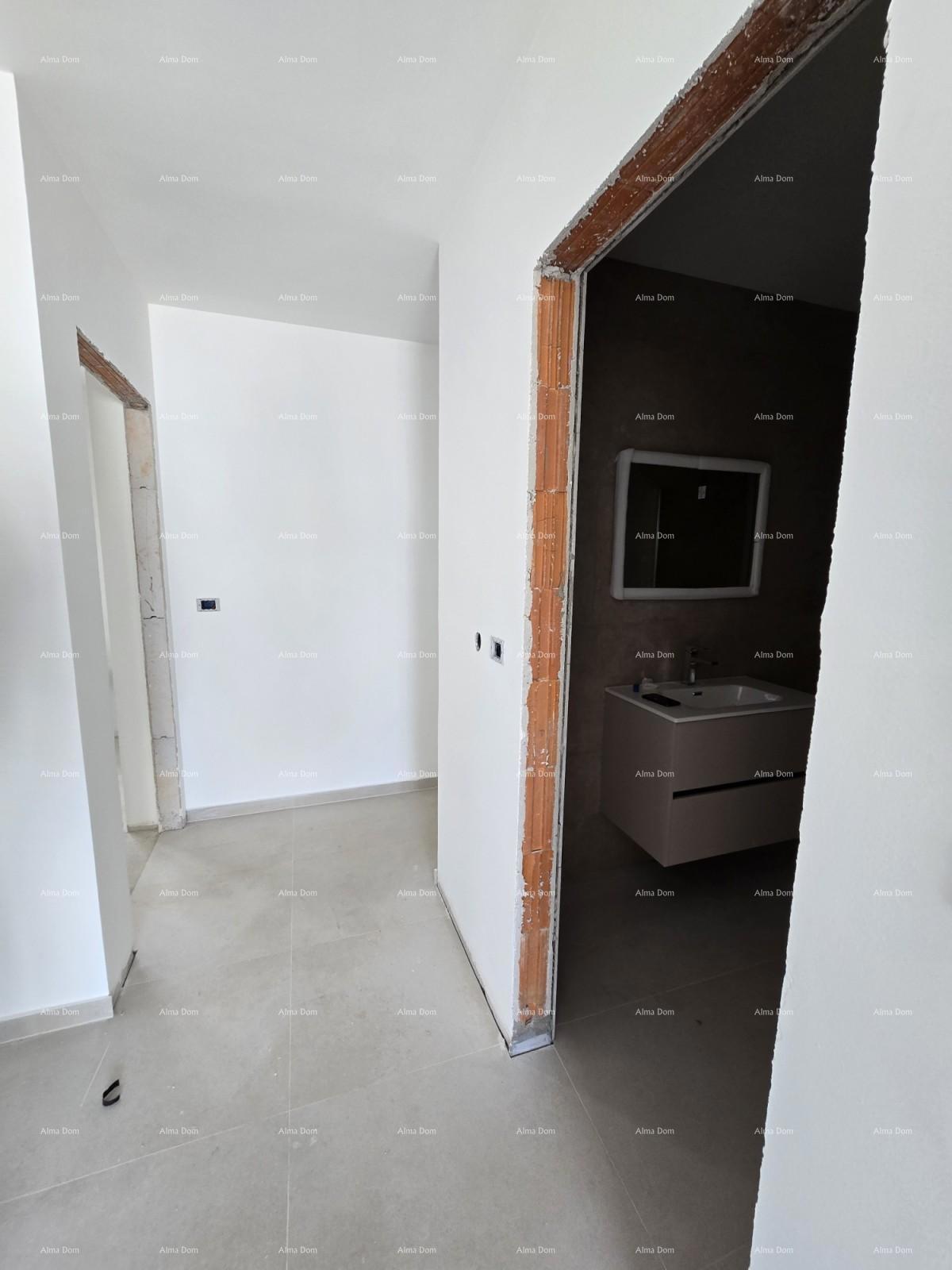 Penthouse con garage e posto auto