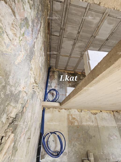 Istriana casa in pietra con vista mare – Buja