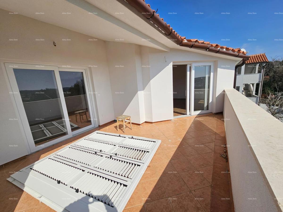 BANJOLE - spaziosa casa con diverse unità abitative e ulteriore terreno edificabile