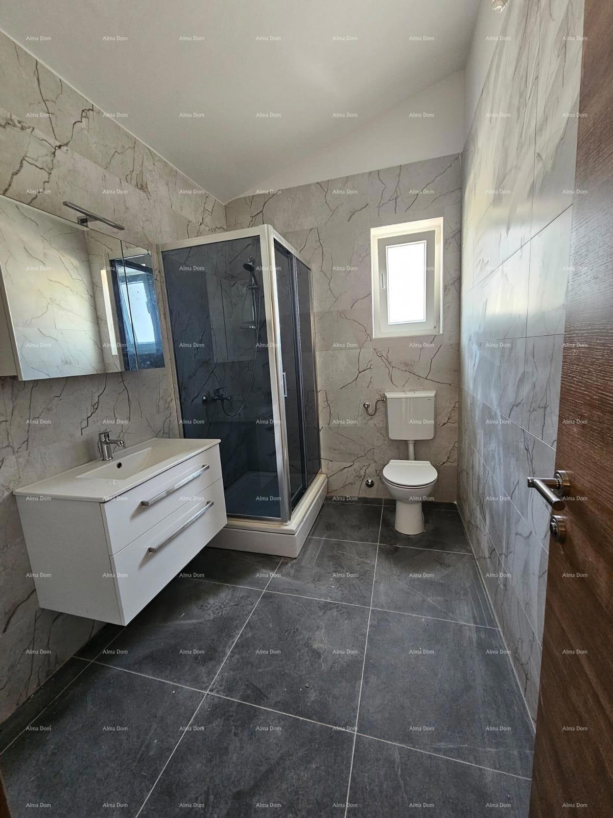 BANJOLE - spaziosa casa con diverse unità abitative e ulteriore terreno edificabile