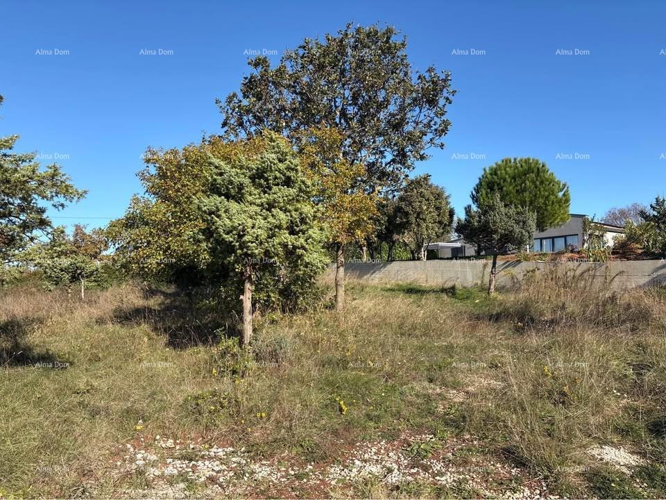 Terreno edificabile con permesso di costruzione definitivo – Barban