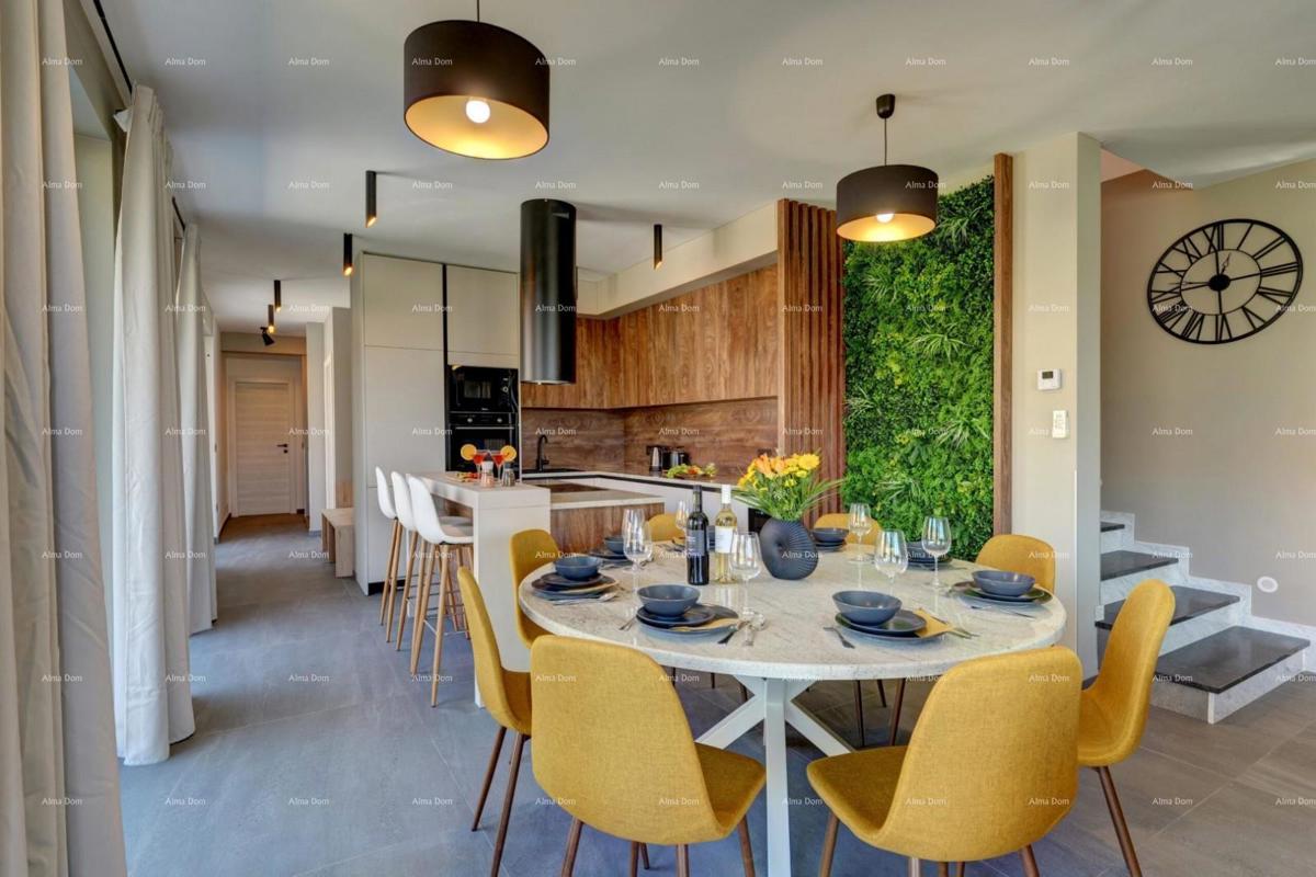 Villa moderna con piscina e sauna, Marčana!