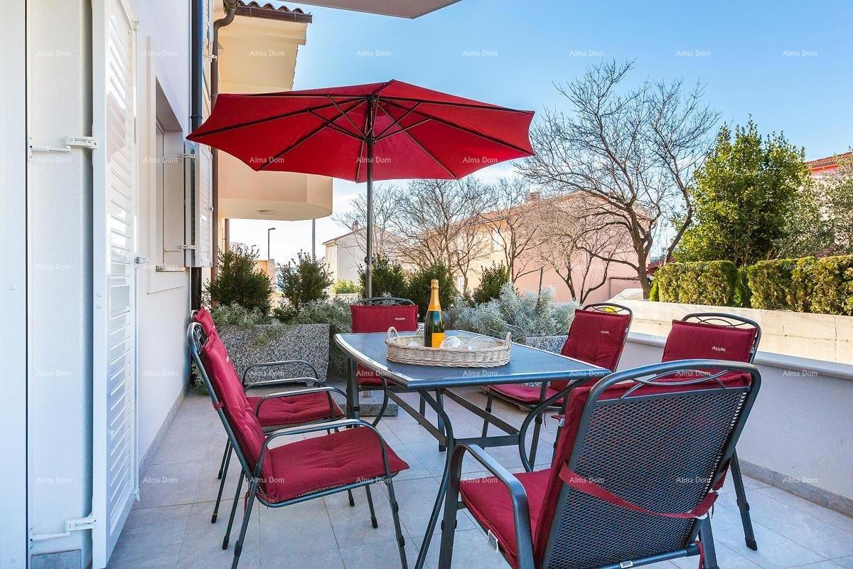 Medulin – casa con 2 appartamenti, a 100 m dalla spiaggia