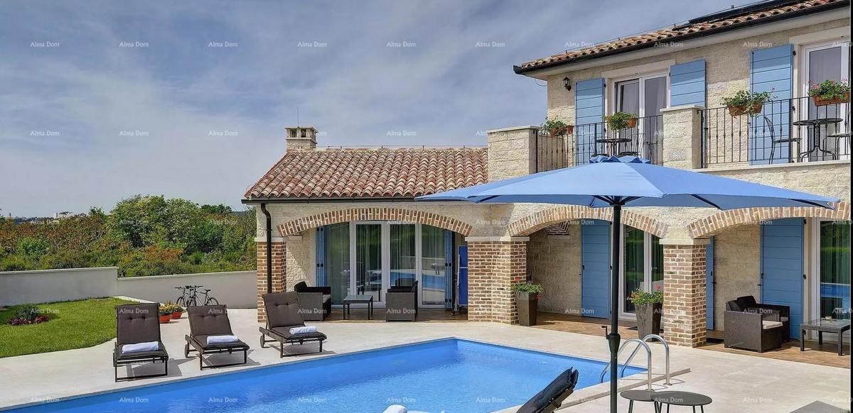 Vendita di bellissime ville con piscina in una posizione attraente, Pošesi, Medolino!  Community Verified icon